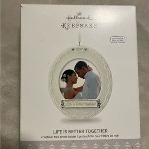 Hallmark Keepsake 2017 Frame Ornament - Life is Better Together